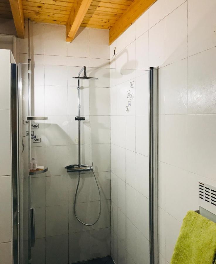 Chambre Calme Sur Terrasse - Proche Canal Nantes A Brest Plessé Kültér fotó